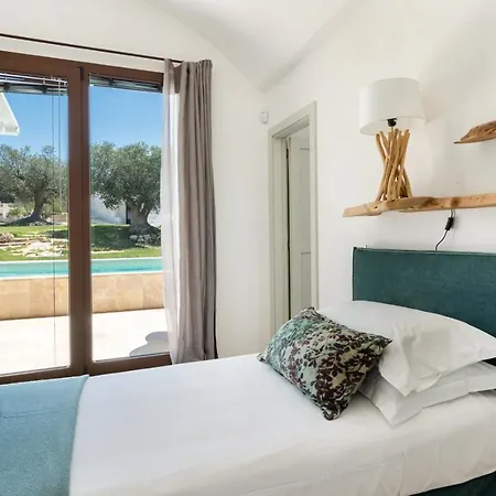 Elisa Villa Ostuni
